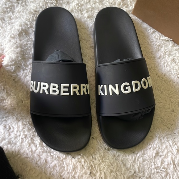 Burberry x kingdom slides - Picture 2 of 5